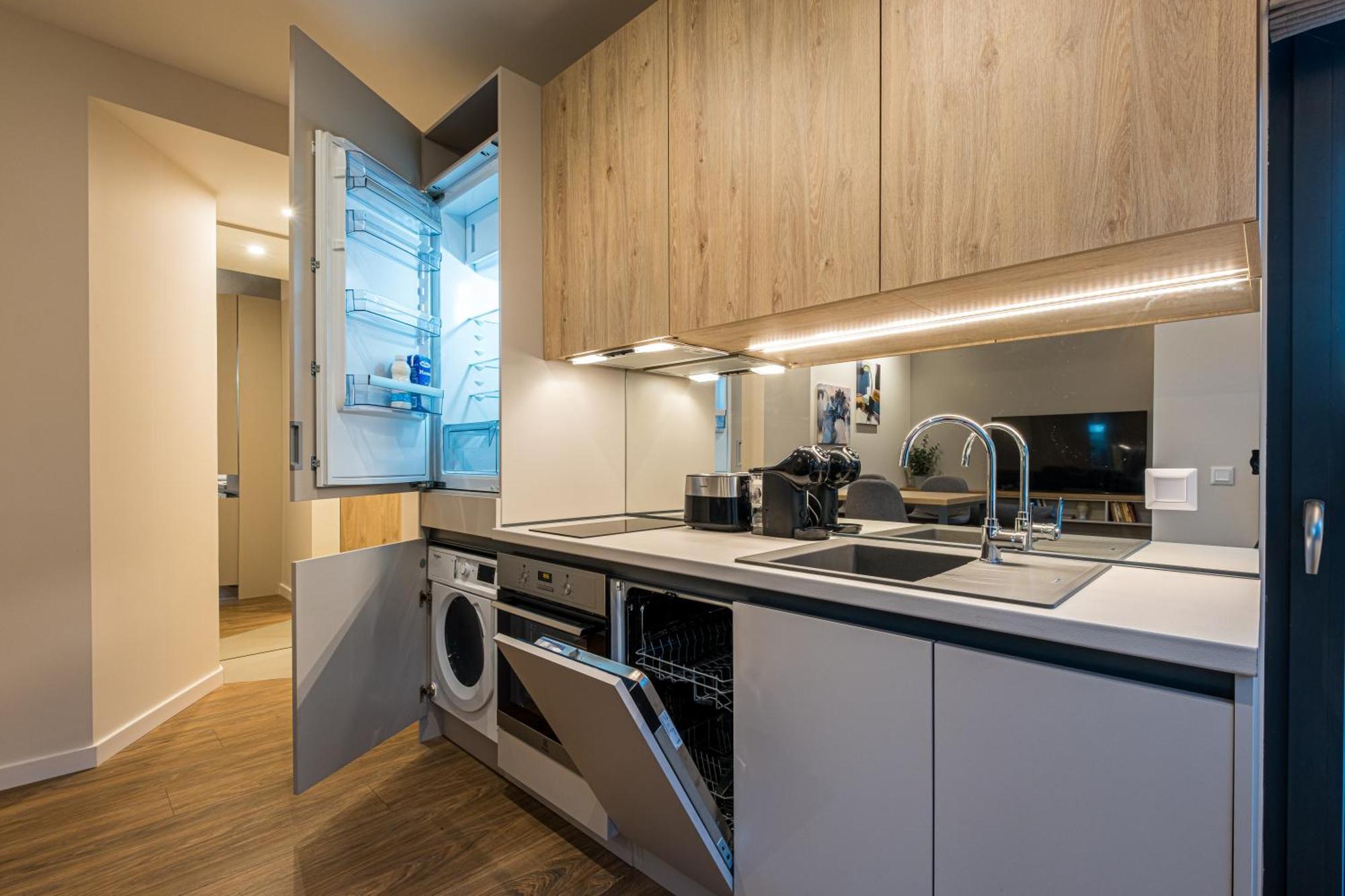 North 21 - Brand New Modern 1Bd Apt In Sofia Center By Flat Mаnager Екстер'єр фото