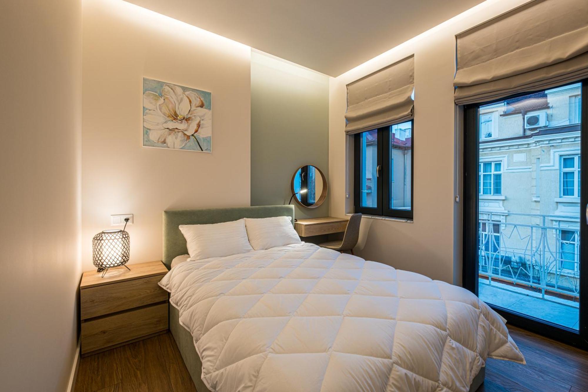 North 21 - Brand New Modern 1Bd Apt In Sofia Center By Flat Mаnager Екстер'єр фото
